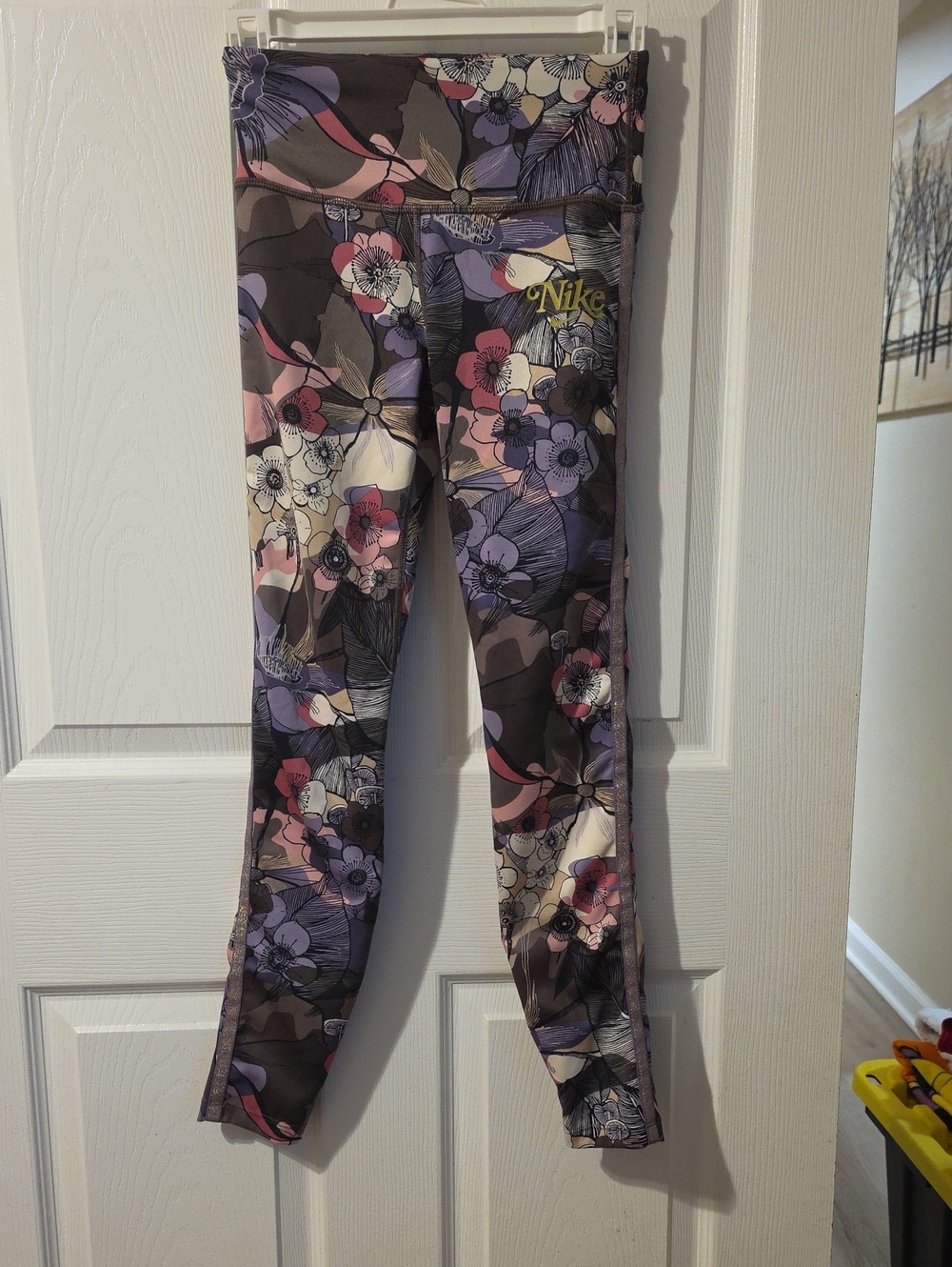 Nike Womens Floral Print Leggings